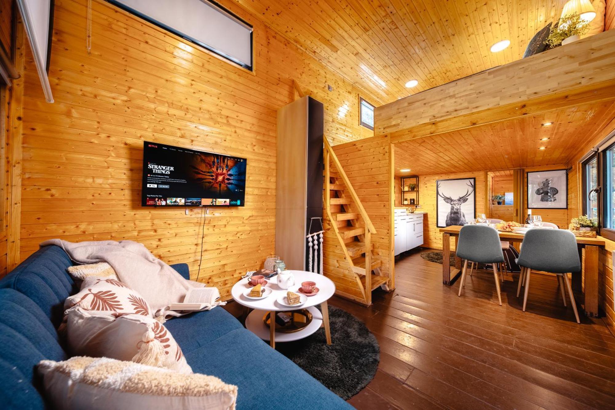 Secret Lake Prag Magic Place Relaxation& Wellness Rehenice Esterno foto