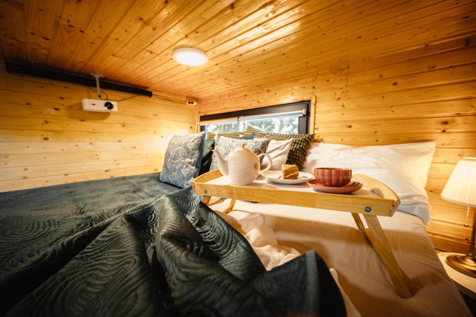 Secret Lake Prag Magic Place Relaxation& Wellness Rehenice Esterno foto